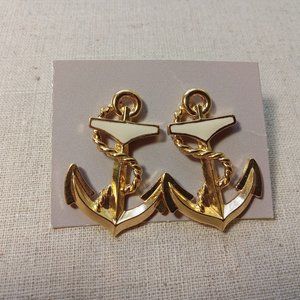 Vintage Avon Anchors Aweigh Earrings Original Box 1990